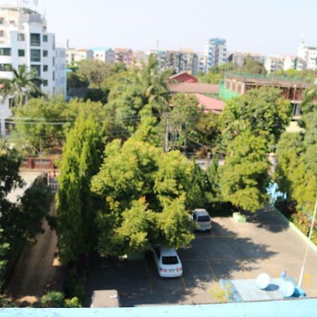 San Yar Shwe Pyi Hotel Yangon Exterior photo