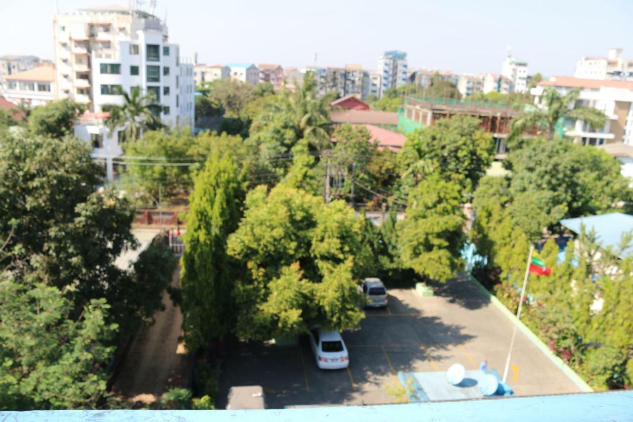San Yar Shwe Pyi Hotel Yangon Exterior photo