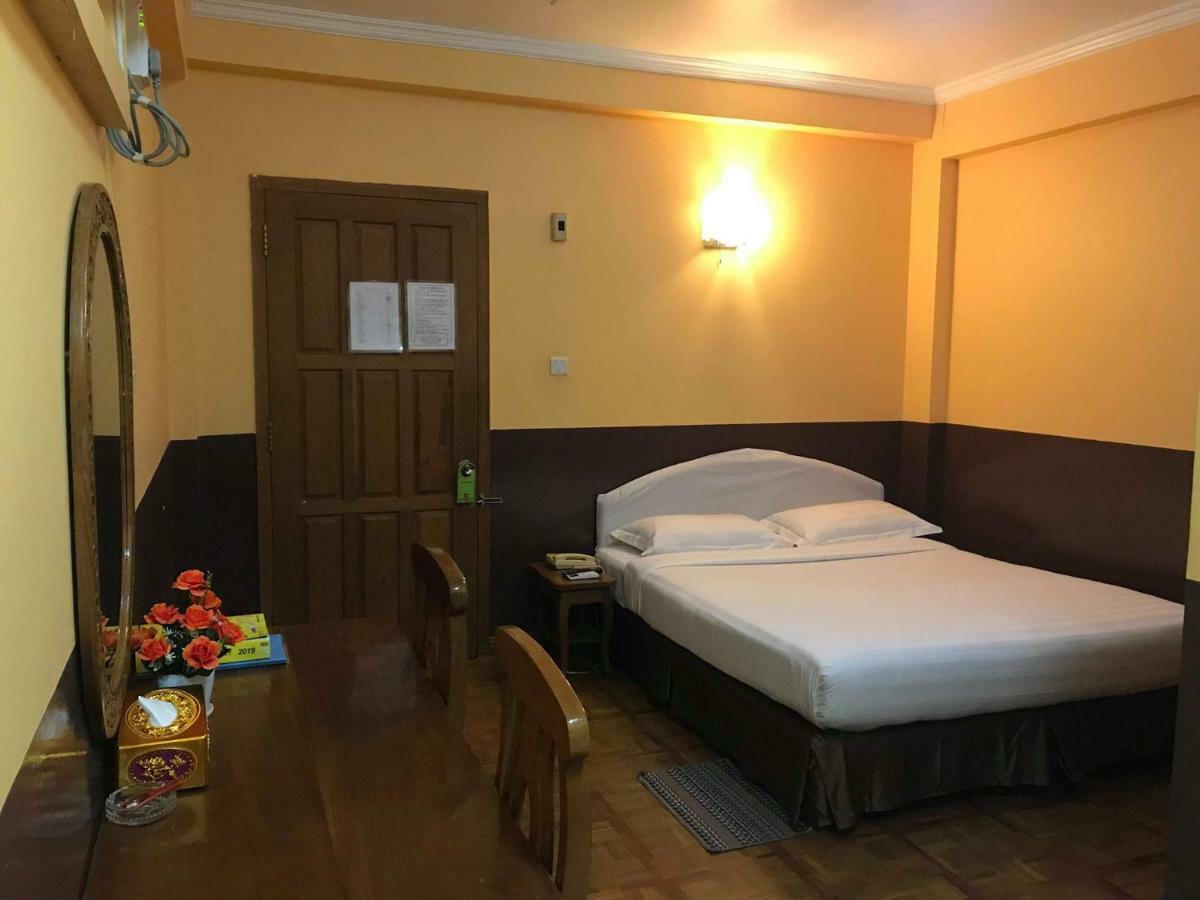 San Yar Shwe Pyi Hotel Yangon Exterior photo